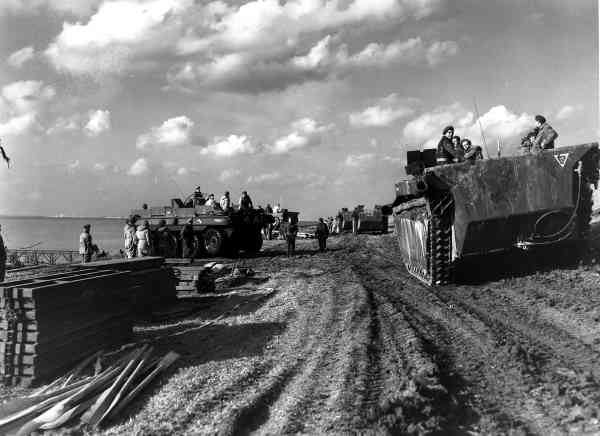 Terrapin amphibious vehicle Battle of the Westerschelde